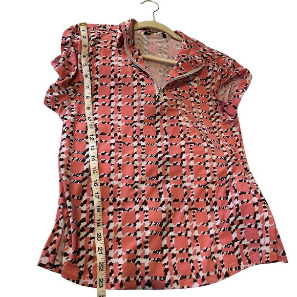 DKNY Golf Women’s Size Medium Pink Zebra Print SS Zip Polo Shirt Activewear Top - Picture 5 of 6